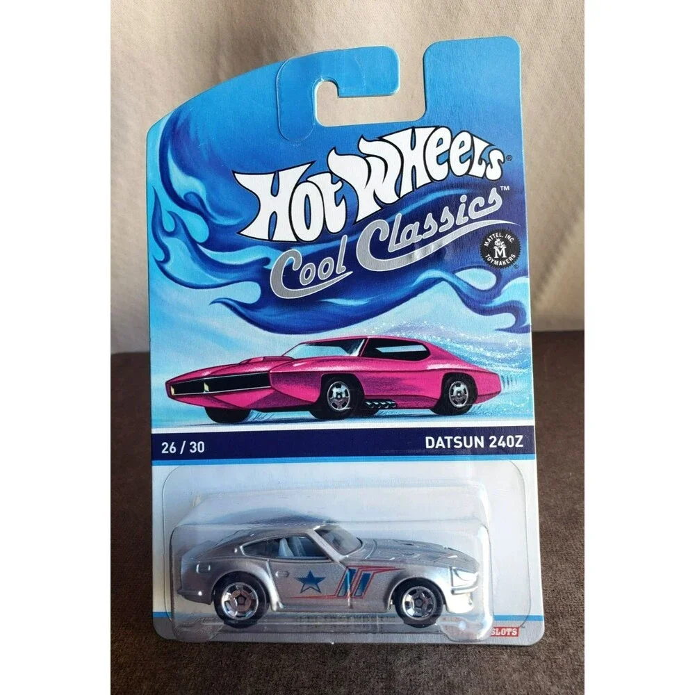 2014 Hot Wheels DATSUN 240Z Spectrafrost Silver COOL CLASSICS 26/30 1:64 RSW MOC